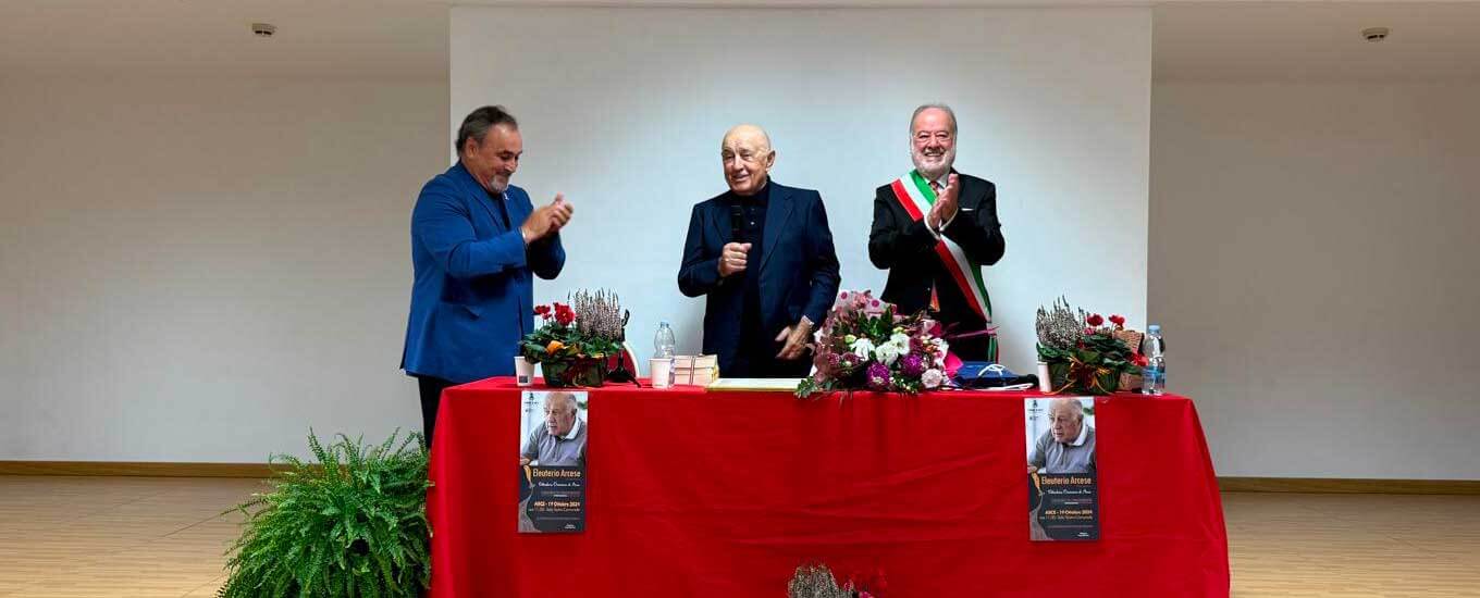 hero-news Foto Eleuterio Arcese alla cerimonia di cittadino onorario del Comune di Arce