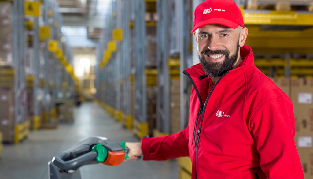 Photo of a logistics operator in Arcese